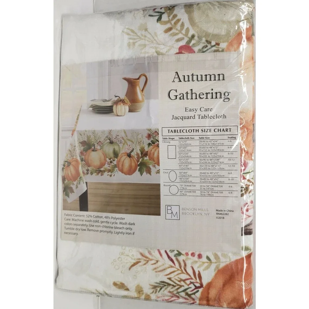 1 Printed Fabric Tablecloth,60